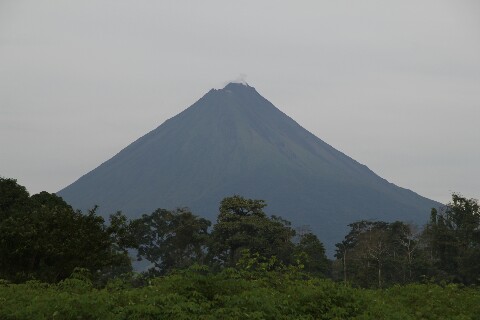 Amanecer volcán Arenal
