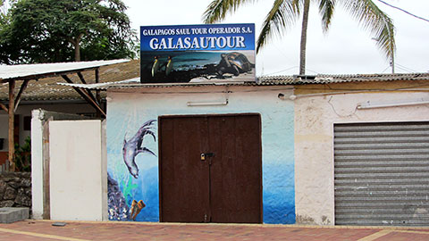 Agencia de viajes Galasautour cerrada
